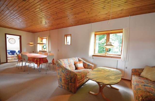 Alojamiento de 4 habitaciones en Thyholm