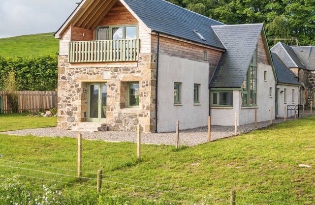 Alojamiento de 4 habitaciones en Dunbog, cerca de Cupar