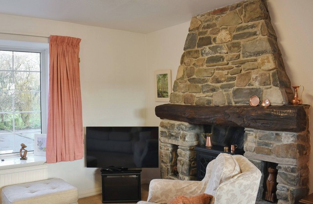 4 bedroom accommodation in Old Hutton, near Kendal
