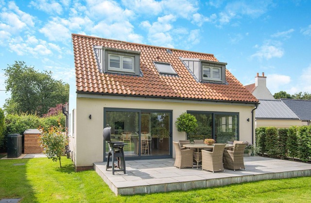 Alojamiento de 4 habitaciones en Myton On Swale, near York