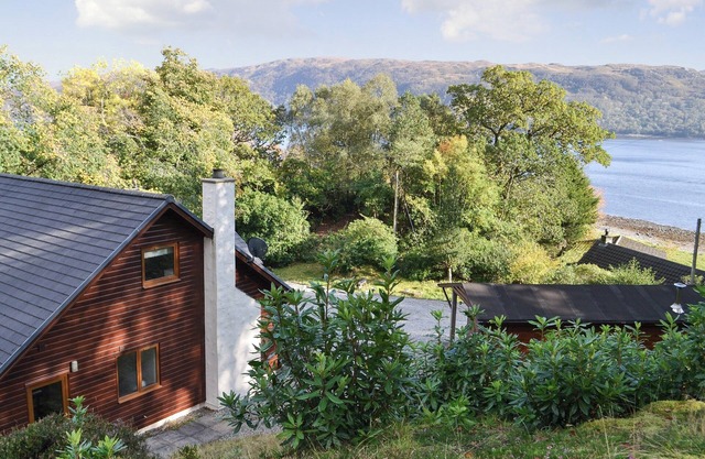 Alojamiento de 4 habitaciones en Camus Inas, Salen, cerca de Acharacle