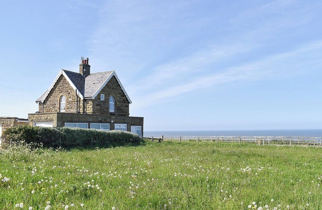 Alojamiento de 4 habitaciones en Sandsend, near Whitby