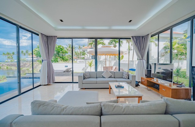 F4 villa in The Ocean Villas Resort