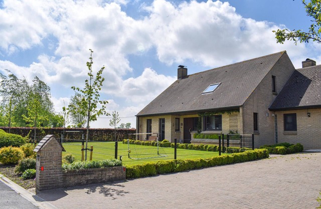 Impresionante casa en Langemark con.