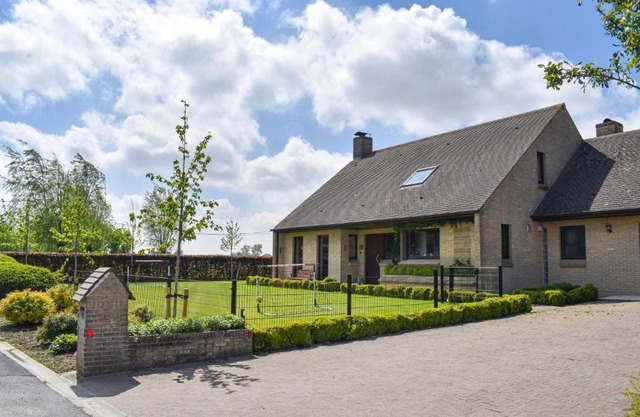 4 Bedroom Awesome Home In Langemark