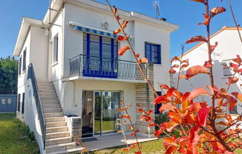 4 Bedroom Awesome Home In Royan