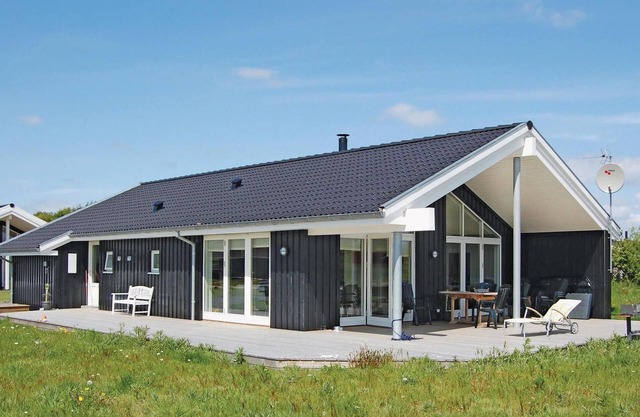 Preciosa casa en Rudkøbing con cocina