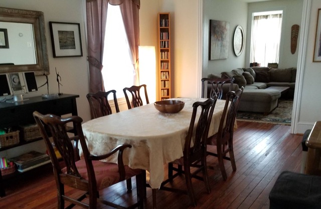 4 bedroom canal side town home Manayunk