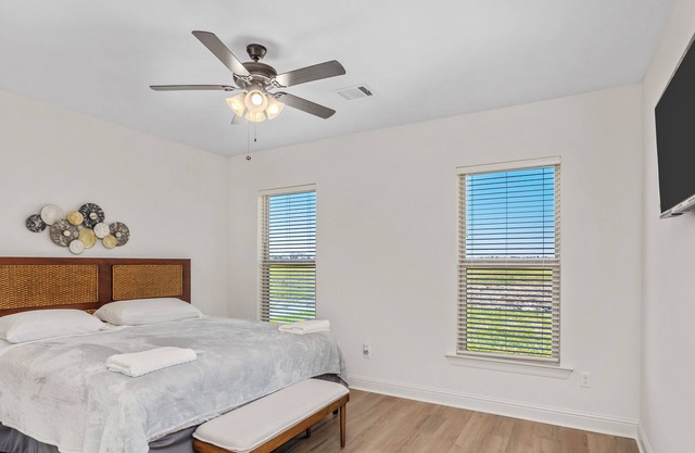 4 bedroom home in Iowa, LA 7950 LT