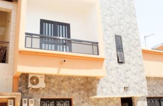 Casa de 4 dormitorios - Cerca de Dakar - Guediawaye