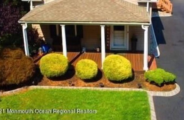 4 Bedroom Single family 267771 by Houzlet