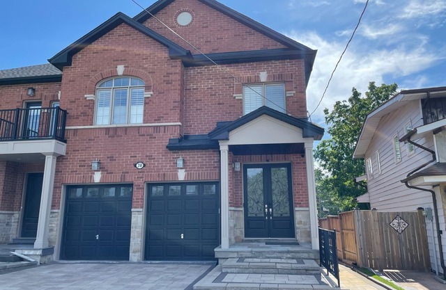 4 Bedroom Spacious Enclave near Lake Wilcox
