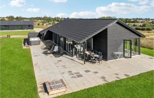 4 Bedroom Stunning Home In Haderslev