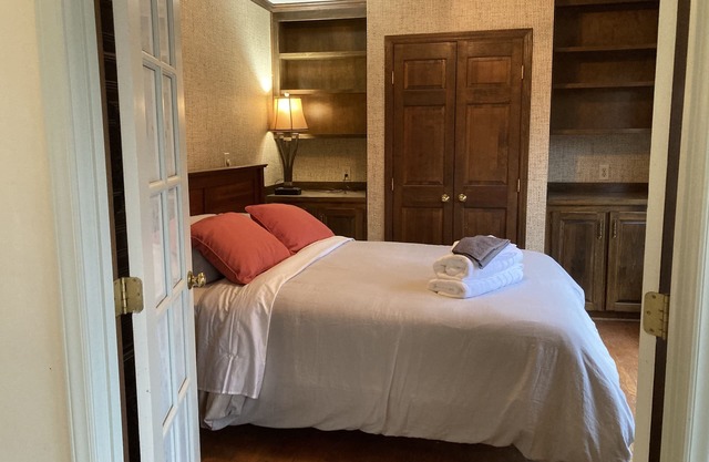 4-bedroom vacation home 17 minutes from North Carolina State University