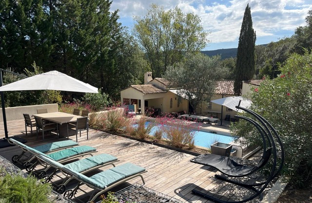 4-bedroom vacation villa in the heart of nature with swimming pool