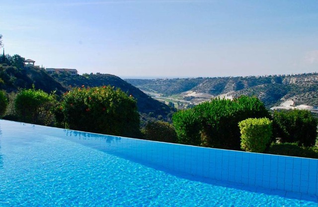 4 bedroom Villa Kourion with private pool, Aphrodite Hills Resort