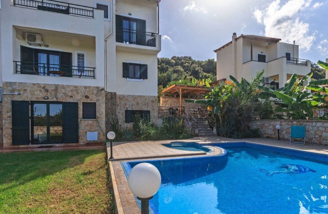 4-bedroom Villa Theodora with private pool