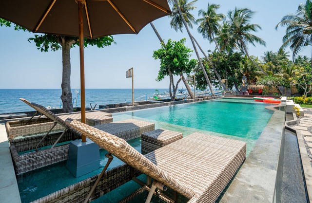 4 Bedroom Villa with private pool