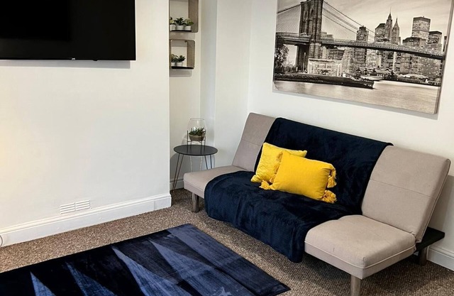 Cosy 4 bedroomed house