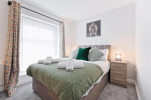 4 Bedrooms, Smart Tv's in all rooms
