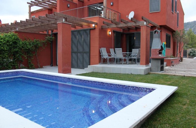 4 bedrooms villa with sea view private pool and enclosed garden at Mont roig del Camp 5 km away from the beach
