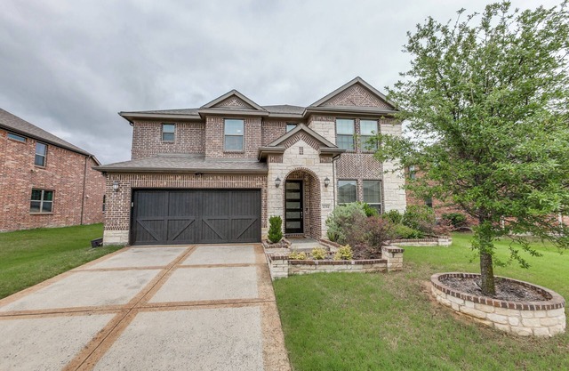 Temporary housing relocation - Exquisite 4 bedroom Luxury home