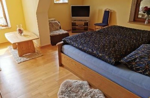 4-bettwohnung 2 Pers. mit 2 Schlafzimmern - Ferienwohnung Gorges "Im Hof"