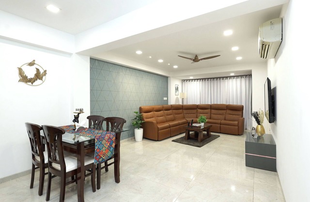 4 BHK Luxurious near Goregaon Exhibition center