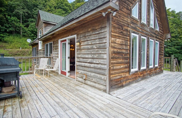 4 Br Loft : Whitetail Lodge
