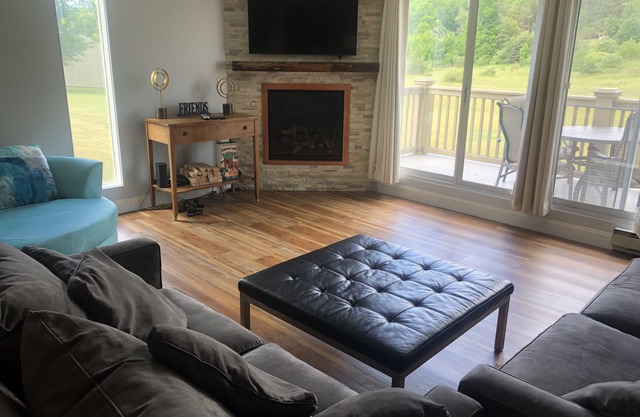 Sugar Buzz townhouse -Sugar Loaf-Super amplias-Air-Cedar