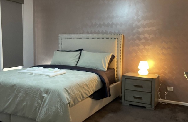 4 BRM House Free WiFi Parking in Riverdale-Tarneit