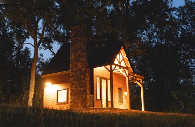 #4 Butterfly Lodge