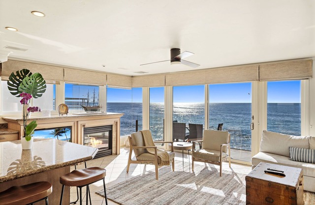 4 Experience the French Elegance of Martinique, the elegant Villa with a Balcony (D)