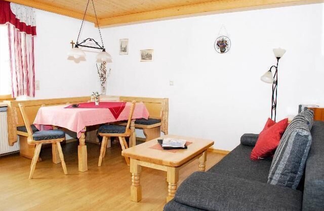 Apartamento 4 * (35 m 2) con terraza solarium.