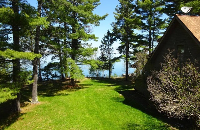 4 Island View.