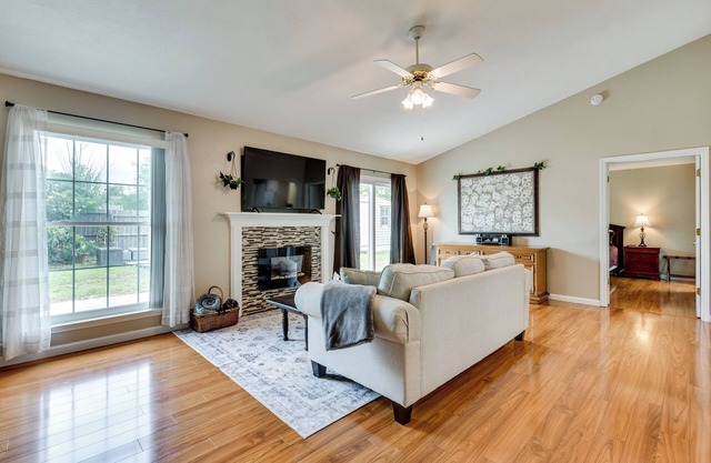 4 Mi to Downtown Panama City: Home w/ Patio!