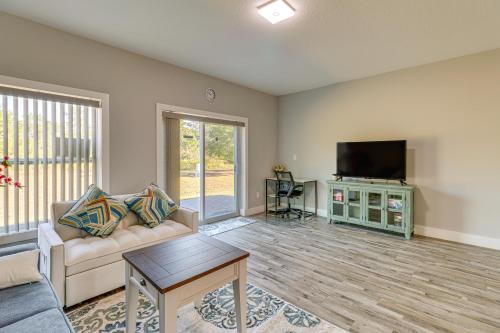 4 Mi to Golf Quiet Lake Wales Retreat
