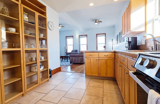 M22 Vacation Rentals - Unit 1