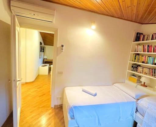 4 minuti dalla stazione Loft moderno