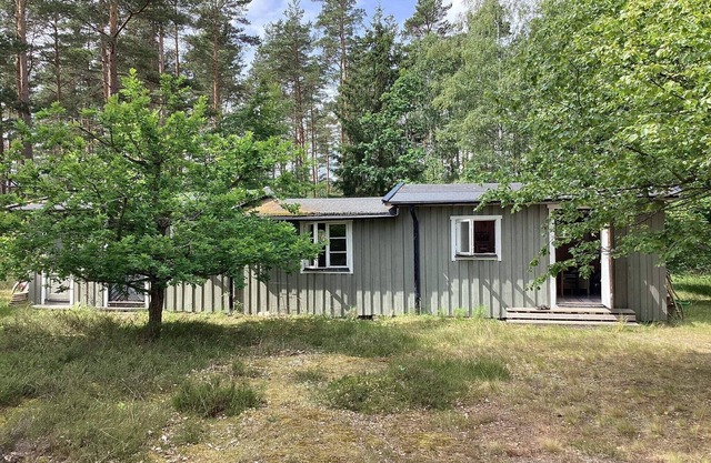 4 person holiday home in DEGEBERGA