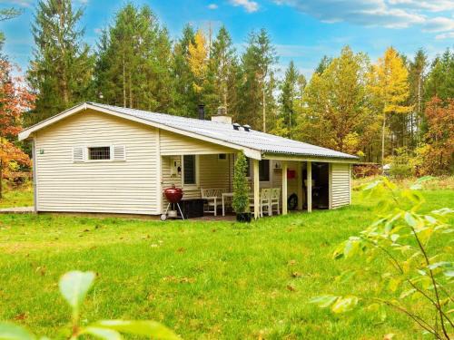 4 person holiday home in Ans By-By Traum
