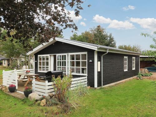 4 person holiday home in Millinge-By Traum