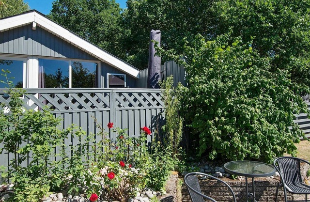 Acogedora casa en Rønde Jutlandia con piscina privada