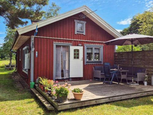 4 person holiday home in FÄRJESTADEN