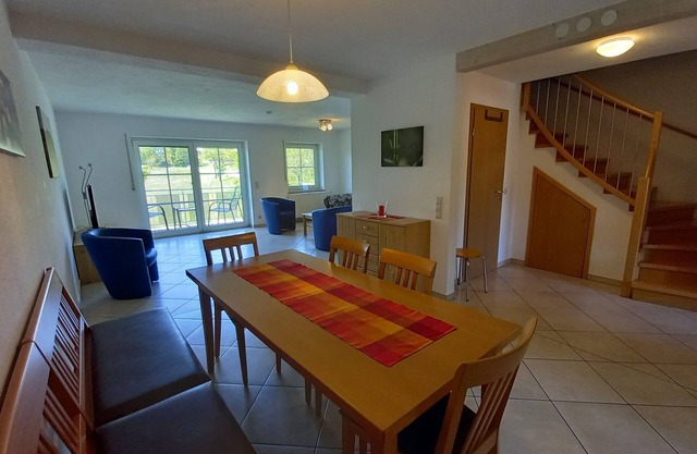 4-room apartment (reneklode and chestnut), 100 square meters, 3 bedrooms, max. 7 people
