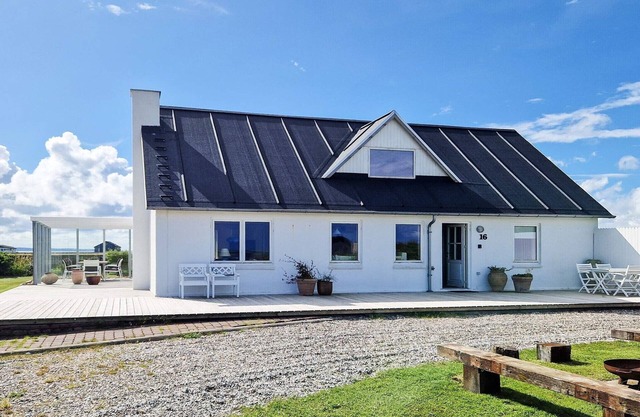 4 esrellas case en Struer