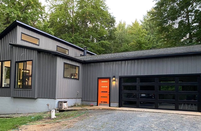 40 Acres of modern solitude