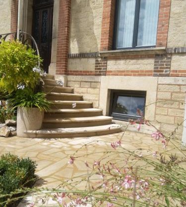40 m2 apartment with garden