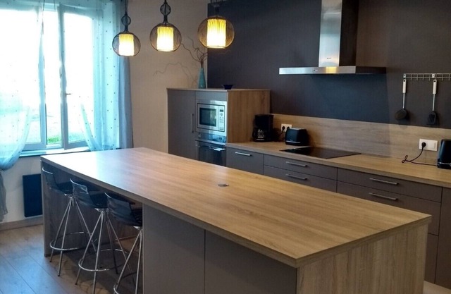 40 m² first floor apartment - Large fully equipped kitchen