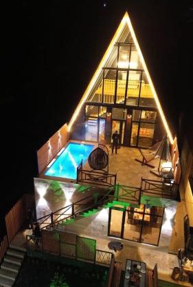 40 steps Aframe House